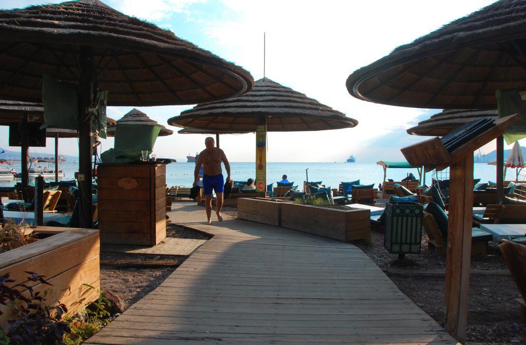 Hotel Maman Eilat Bagian luar foto